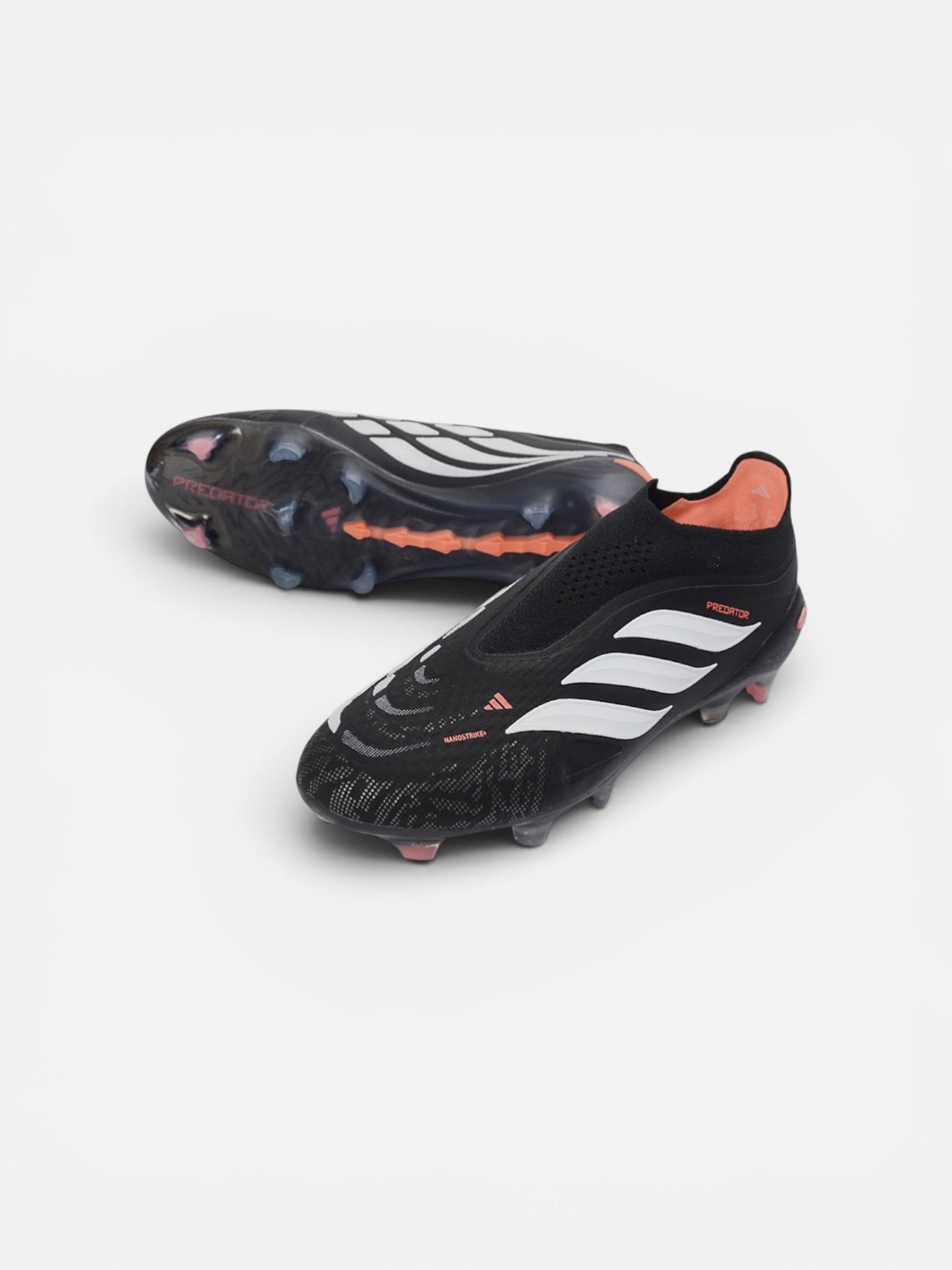 Adidas Predator DNA