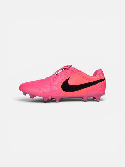 Nike Tiempo Ligera Breakout