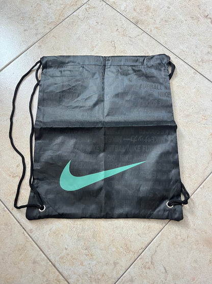Nike Vapor 16 (Stock)