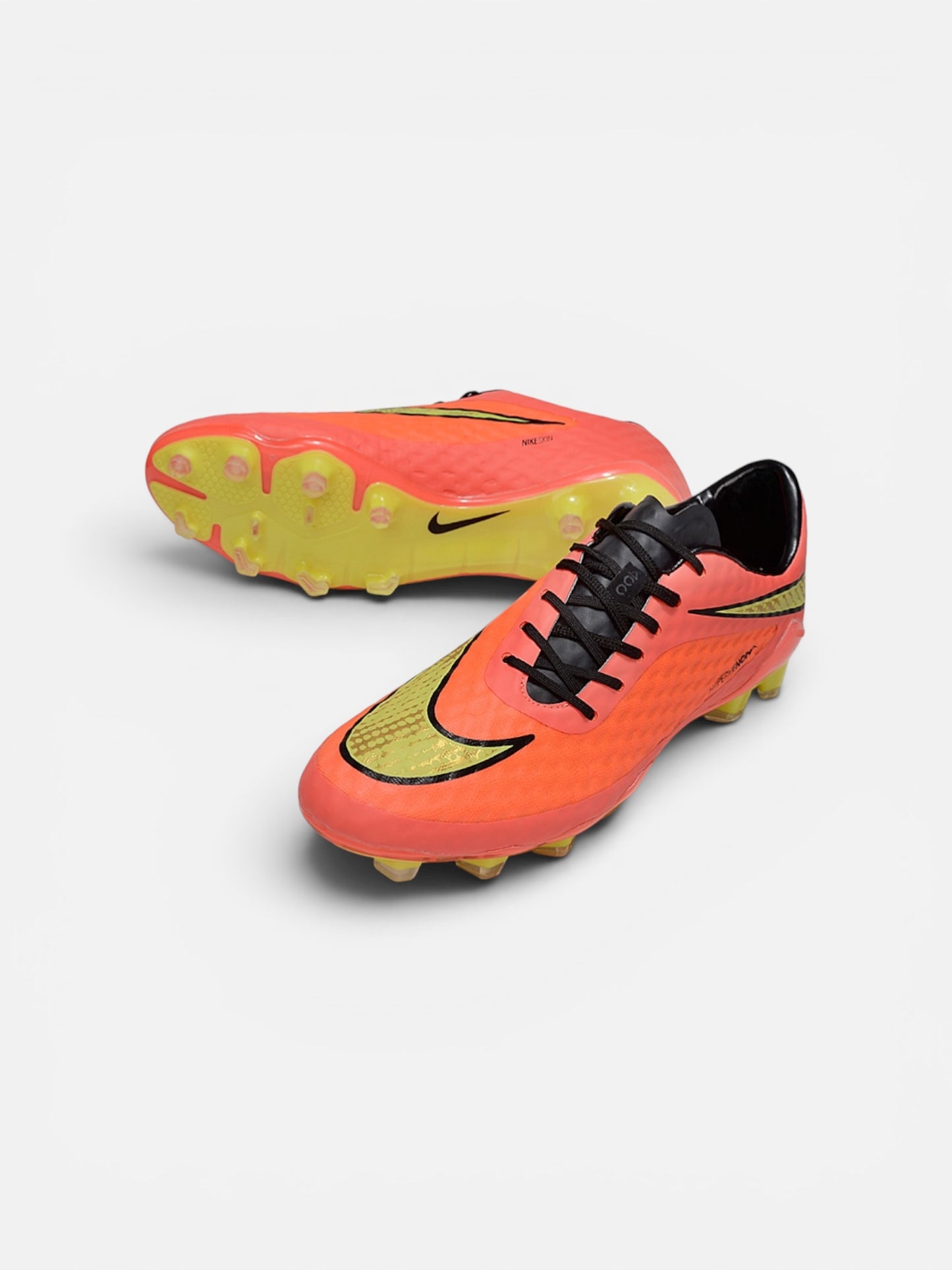 Nike Hypervenom Bright Crimson