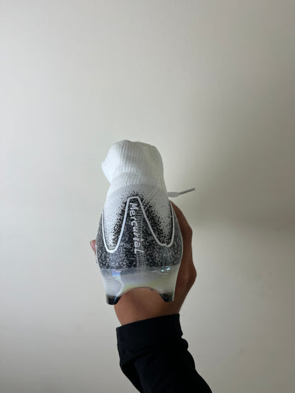 Nike Superfly 10 PROTOTYPE (Stock)