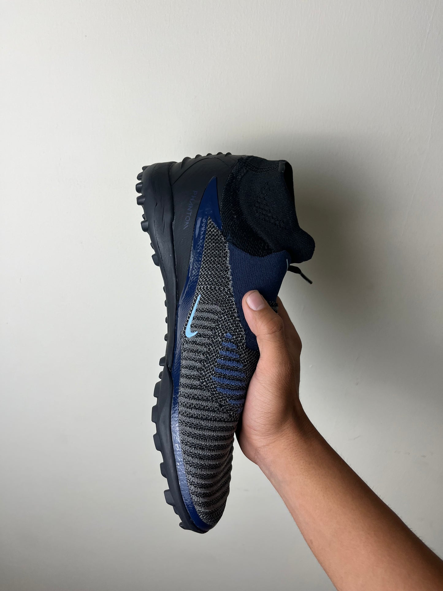 Nike Phantom 6 Low Shadow Pack TF (stock)