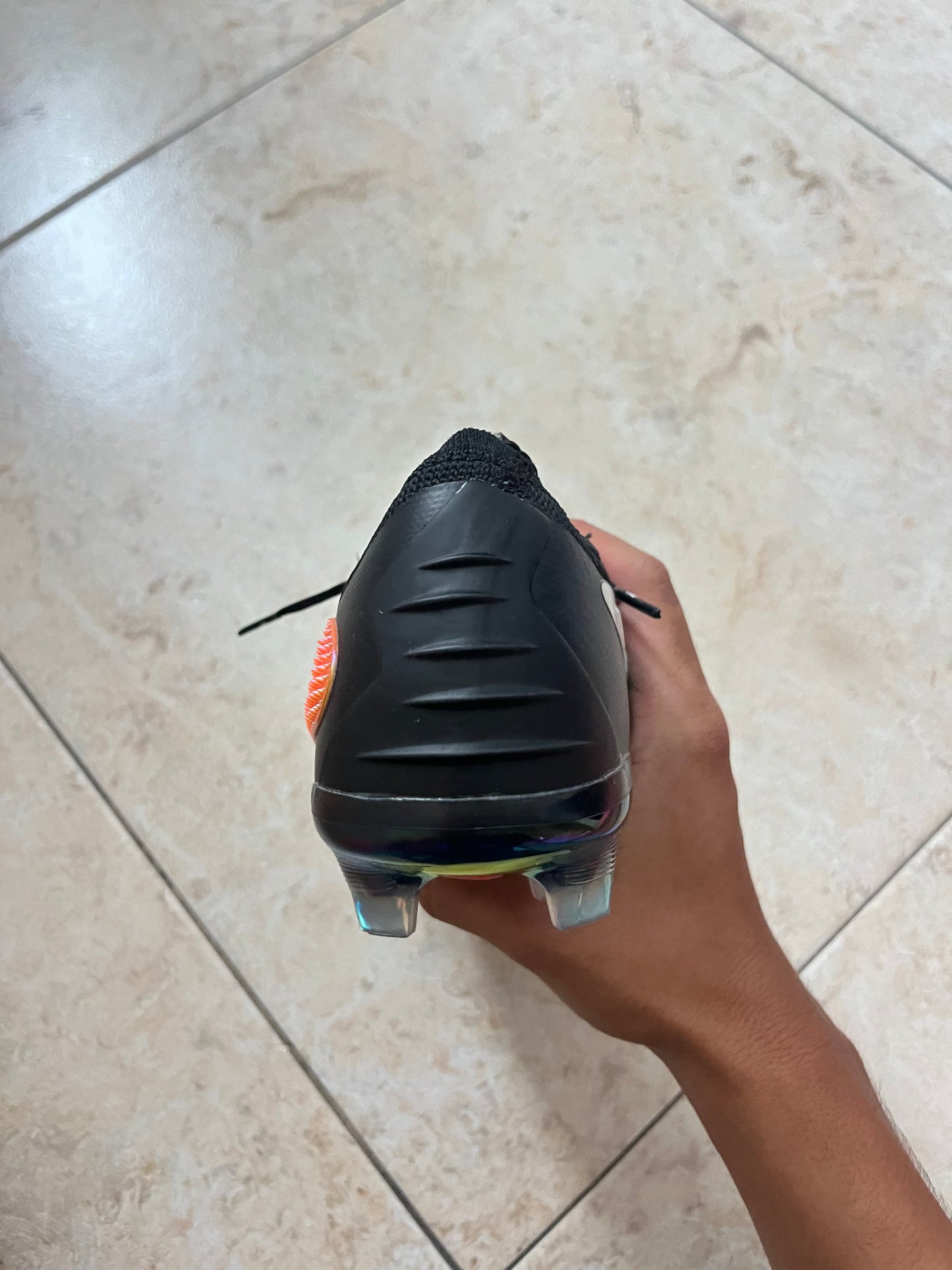 Nike Phantom 6 Low Cromo (Stock)