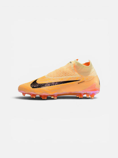 Nike Phantom GX Blaze
