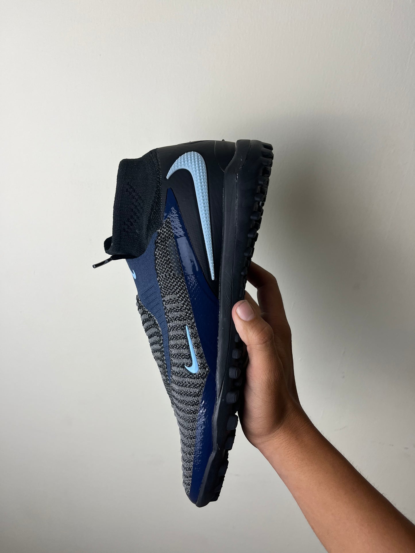 Nike Phantom 6 Low Shadow Pack TF (stock)