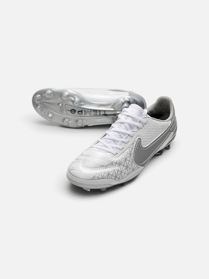 Nike Tiempo Legend 9 Grey