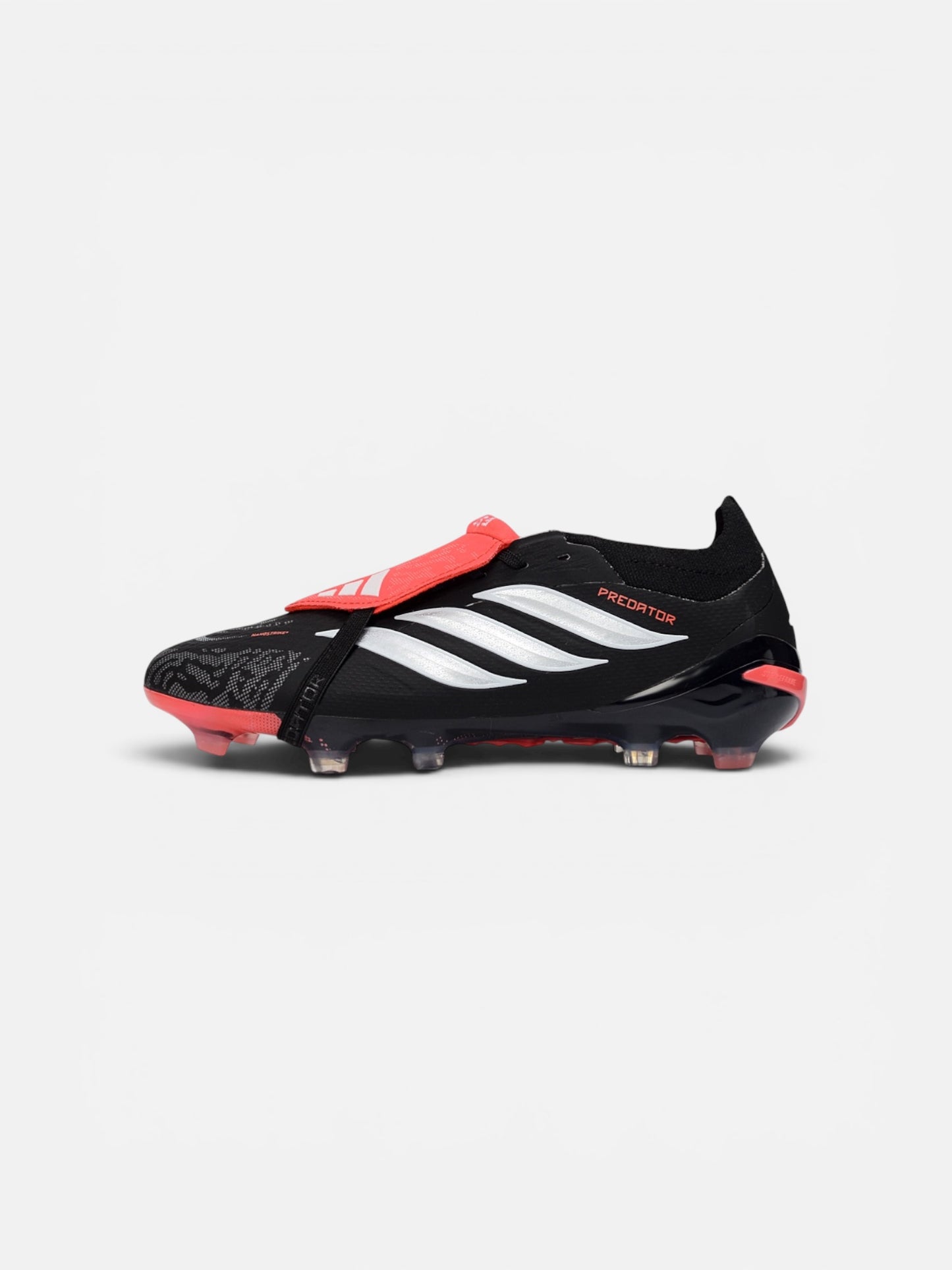 Adidas Predator DNA
