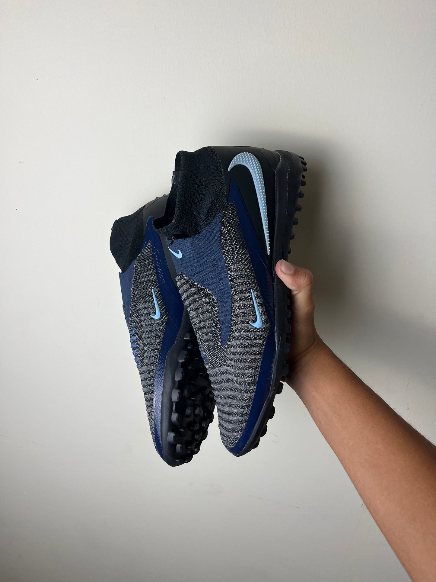 Nike Phantom 6 Low Shadow Pack TF (stock)