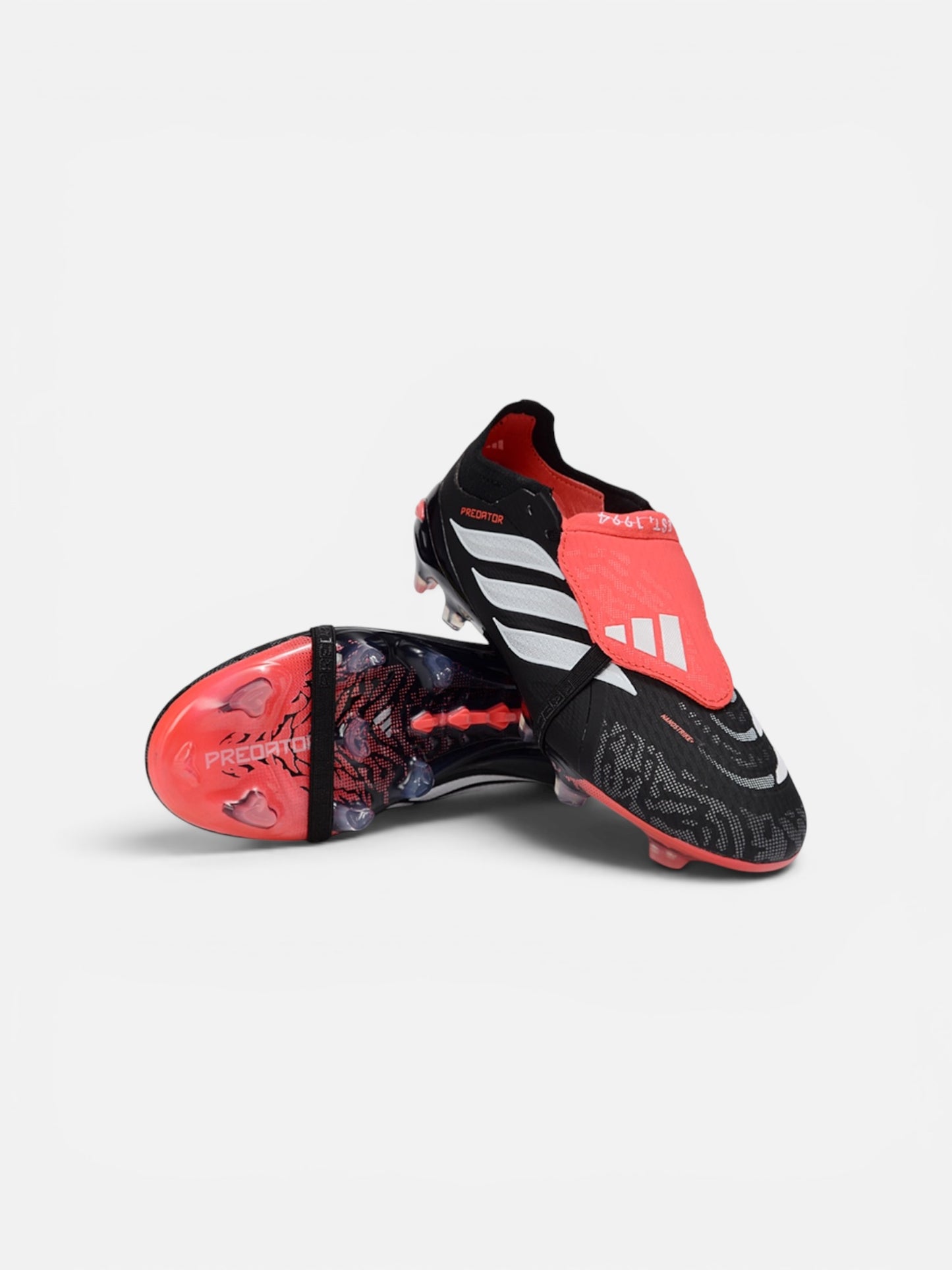 Adidas Predator DNA