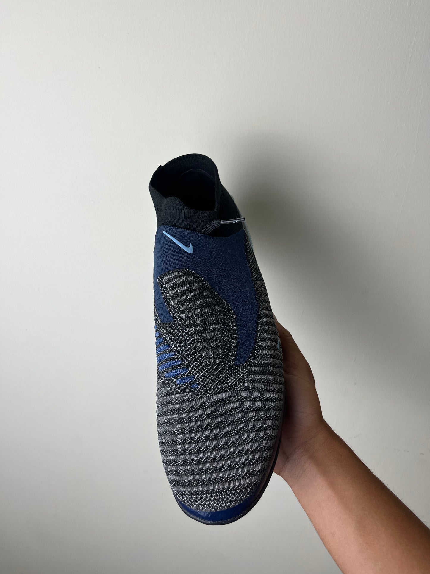 Nike Phantom 6 Low Shadow Pack TF (stock)