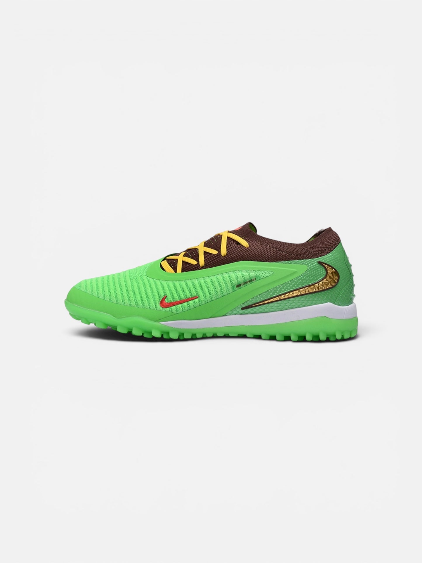 Nike Phantom 6 Travis Scott