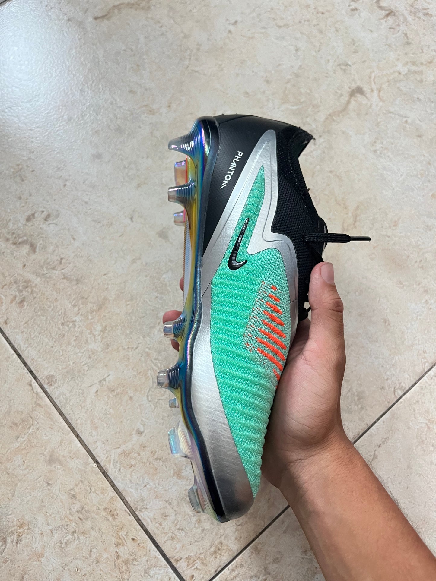 Nike Phantom 6 Low Cromo (Stock)