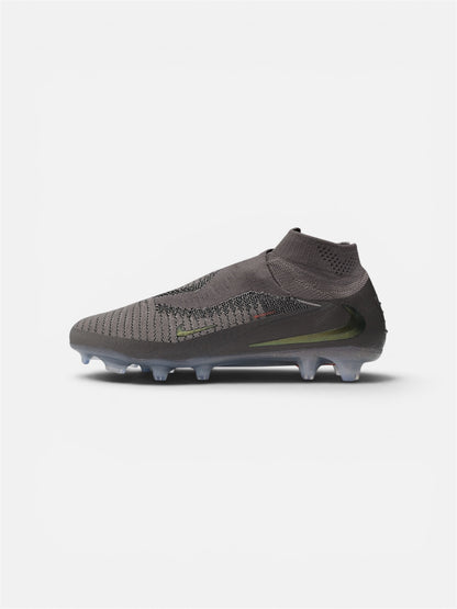 Nike Phantom 6 LV8