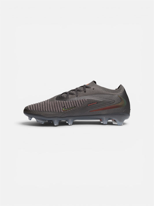 Nike Phantom 6 LV8